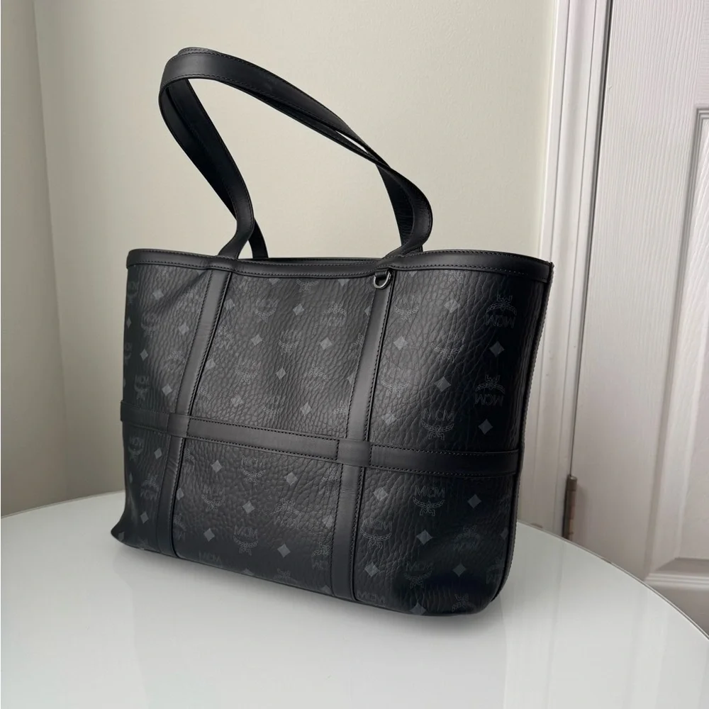 MCM Tote Bag Black Visetos Monogram Coated Canvas Quiet Luxury Laptop 90s Luxury
